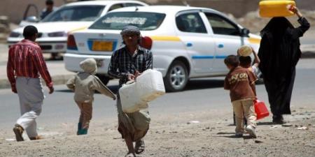 أزمة العطش تدفع باتجاه زيادة استيراد المياه المعلبة في اليمن