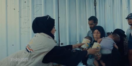 فلسطينيات تستقبلن حليب الأطفال: «كل كلمات الشكر والمحبة لا توفي الشعب المصري والرئيس السيسي حقهم» (فيديو)