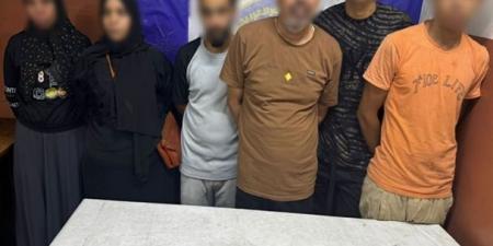 الأمن يكشف ملابسات فيديو اعتداء شخص على سيدة تحمل طفلاً