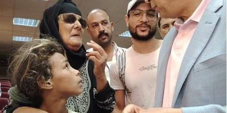 صرخة مسنة في سمالوط تحرك قلب محافظ المنيا