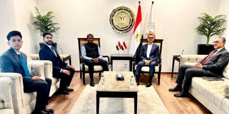 وزير الاستثمار يبحث التعاون مع السفير الهندي بالقاهرة