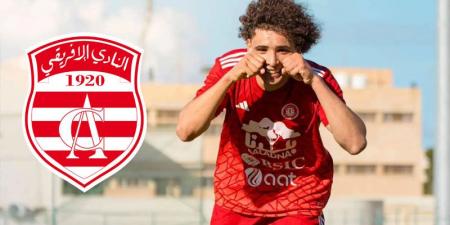 نادي السويحلي الليبي يعكس الهجوم .. ويقاضي أسامة الشريمي لدى الفيفا