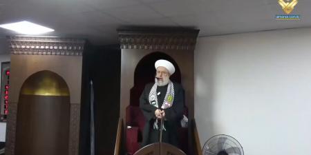خطباء الجمعة يحذرون من المخاطر التي تستهدف لبنان