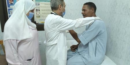 قافلة “حياة كريمة” تقدم خدماتها الطبية لأكثرمن 1050 مواطنًا