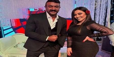 قبلة ساخنة بين أحمد العوضي ورحمة محسن..نكشف حقيقة زواجهما