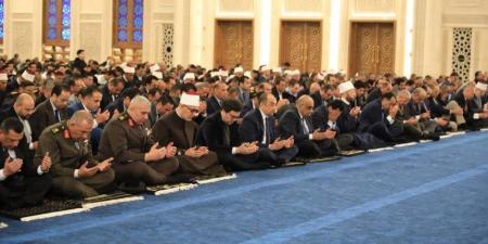 حكم صلاة الظهر أربع ركعات بعد فريضة الجمعة