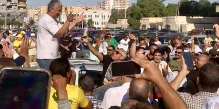  "رفض كاسح للميزانية بأكثر من 1000 صوت تمهيدًا لسحب الثقة.