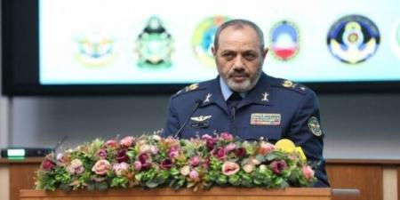 وزير الدفاع الإيراني يكشف عن إنشاء مصانع للسلاح وبنى عسكرية في بعض الدول