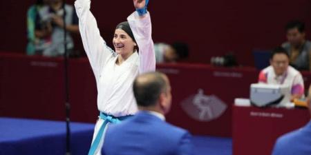 حلا القاضي تُهدي فلسطين ميدالية ذهبية في بطولة غرب آسيا للكاراتيه