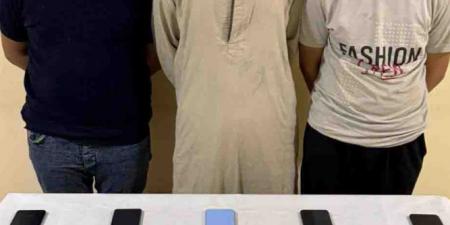 سقوط 3 متهمين بالمنيا انتحلوا صفة موظفي بنوك للنصب على المواطنين