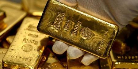 الذهب يواصل استقراره محليًا بعد موجة صعود عالمي للأوقية