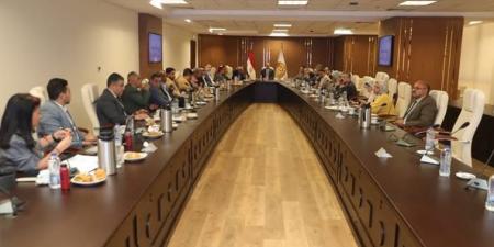 جبران يترأس اجتماع المجلس الأعلى للتشاور الاجتماعي لمناقشة القرارات التنفيذية لقانون العمل الجديد