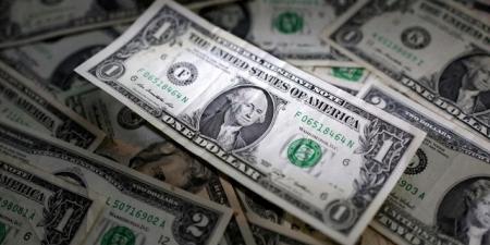 الدولار يحاول التعافي من أدنى مستوى في 4 أسابيع أمام اليورو