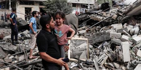 إعلام فلسطيني: طائرات الاحتلال تشن غارة على محيط مستشفى الكرامة