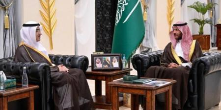 محافظ الطائف يستعرض السياحة الريفية