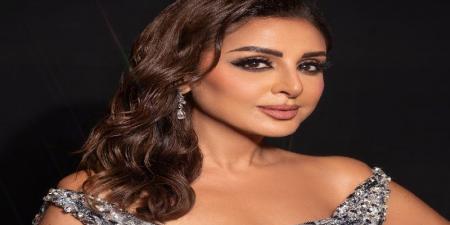 الفنانة أنغام تعود إلى منزلها بعد فترة علاج في ألمانيا