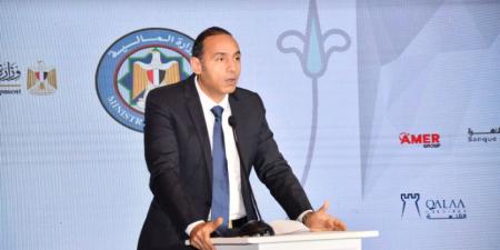 “عزام”: نعمل على عدة ملفات أبرزها استحداث المشتقات المالية والبيع على المكشوف