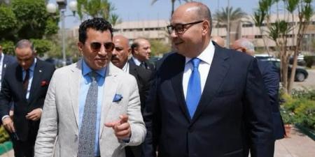 اتحاد السباحة يشكر وزير الرياضة لتذليل سفر بعثة ألعاب الماء للبطولة العربية بالمغرب