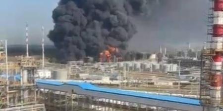 مسؤول: إخماد حريق اندلع في مصفاة نوفوشاختينسك الروسية