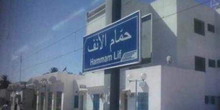 تقدّم أشغال مشروع إزالة كاسرات الأمواج بشاطئ حمام الأنف بنسبة 60%