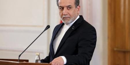 عراقجي: طهران لا تتدخل في الشؤون الداخلية للبنان ومستعدة لكل الاحتمالات مع الكيان الصهيوني