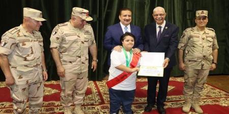 جامعة المنوفية تكرم ذوي الهمم بتوزيع شهادات الإعفاء من الخدمة العسكرية