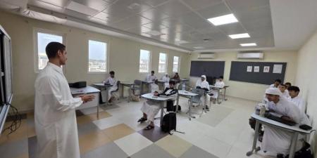 مدارس تعلن بدء تطبيق التوقيت الزمني للحصص الدراسية المعتمد
