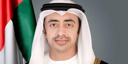 عبدالله بن زايد: جهود المرأة الإماراتية ركيزة أساسية لمسيرة التنمية والريادة