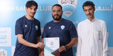 الوطني  خالد المهدي  مدربا لقدم القارة