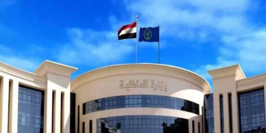 مصدر أمنى: لا صحة لضبط مترددين على البنوك عقب استلامهم حوالات بالعملات الأجنبية