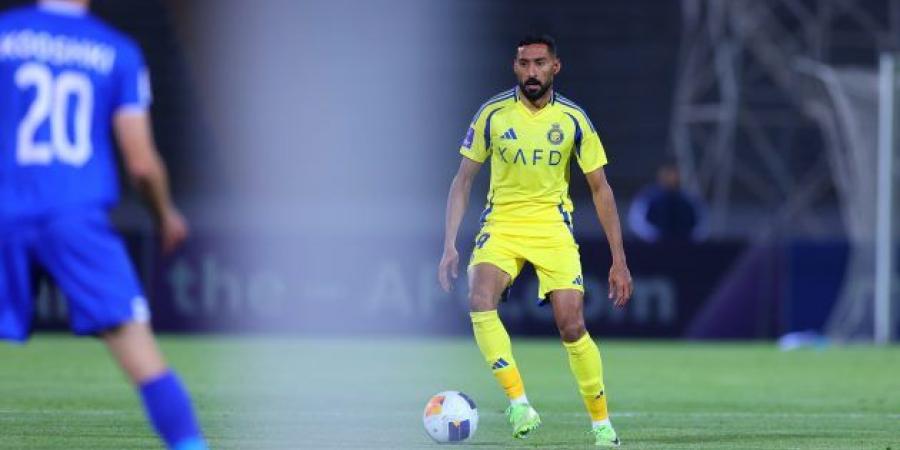 النصر يتعادل سلبيا مع الاستقلال في غياب رونالدو