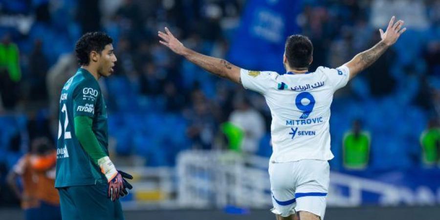 ميتروفيتش يسجل في فوز الهلال على الفيحاء