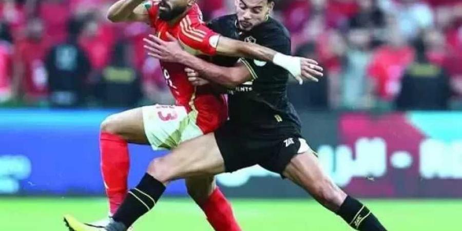 طاقم حكام مباراة الأهلي والزمالك في قمة الدوري