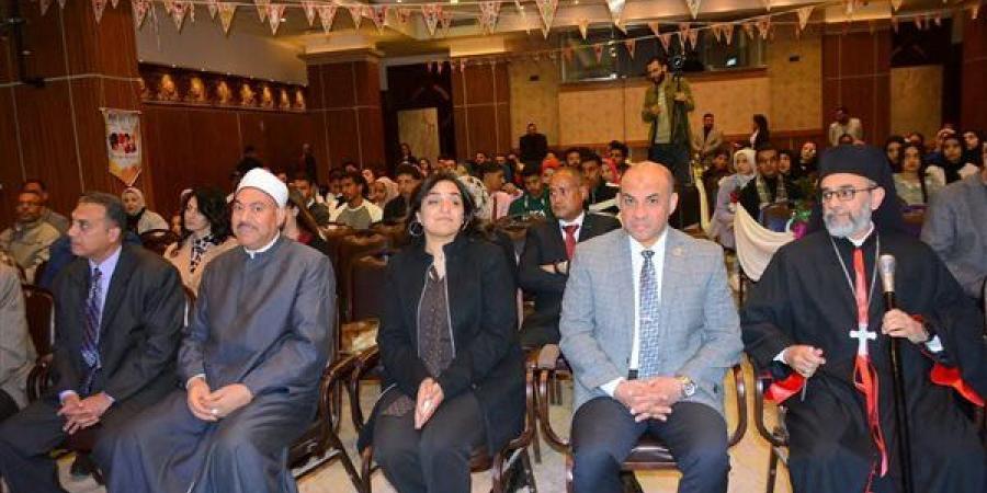 جامعة أسيوط تشارك في حفل إفطار "لها ومعها" بمطرانية الأقباط الكاثوليك