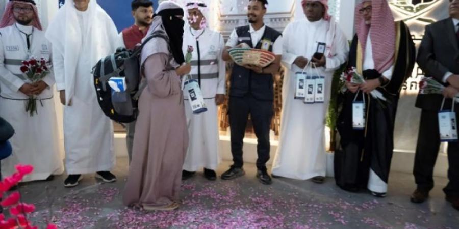 بدء وصول طلائع رحلات الحجاج إلى مطار الأمير محمد بن عبدالعزيز الدولي بالمدينة المنورة
