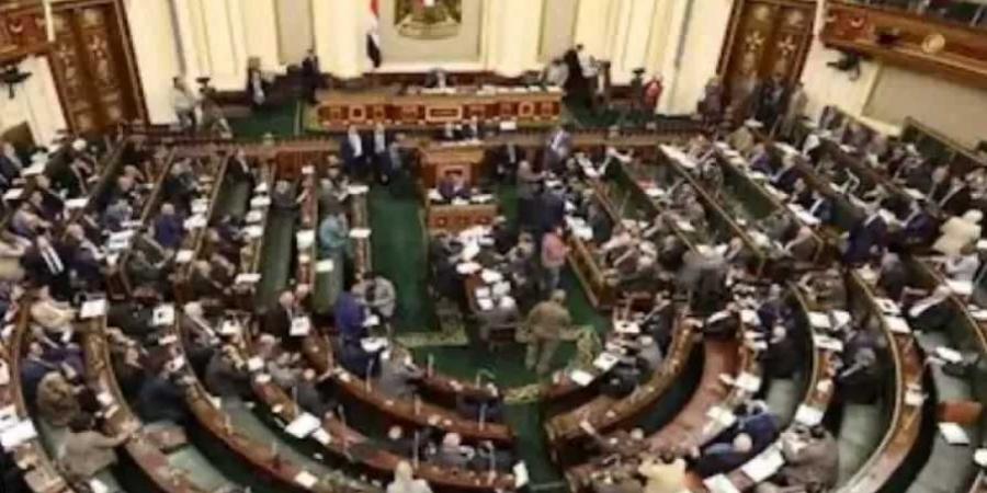 البرلمان يوافق على 5 مشروعات قوانين بالترخيص للبحث عن الغاز والزيت والغاز والبترول