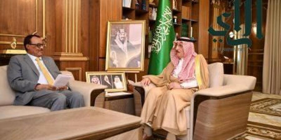 مركز التنمية الاجتماعية في جازان ينفذ ورشة عمل عن السلامة والصحة المهنية