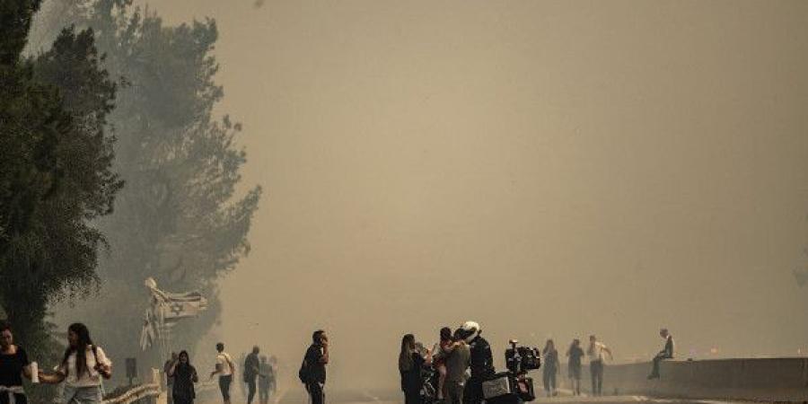 إعلان السيطرة على الحرائق في جبال القدس