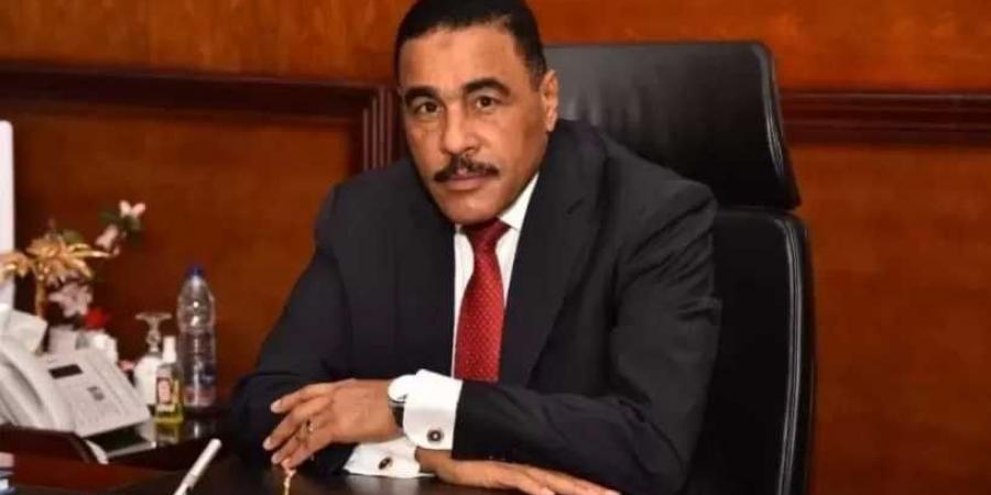 محافظ مطروح: يشارك في احتفالية الأسر الأولي بالرعاية