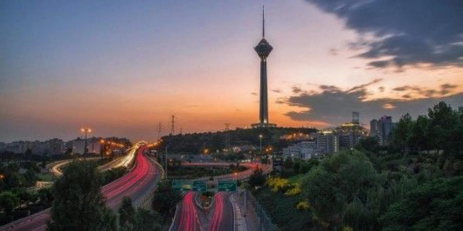 علي أكبر أحمديان: لا مكان للأسلحة النووية في العقيدة الدفاعية الإيرانية