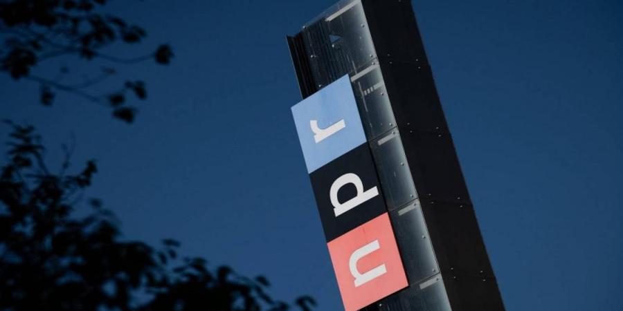 ترامب يأمر بوقف تمويل وسيلتي إعلام عامتين أمريكيتين