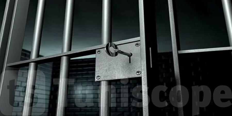 الاحتفاظ بمنتحل صفة مدير ديوان رئيس الحكومة في محاضر جديدة من أجل التحيل