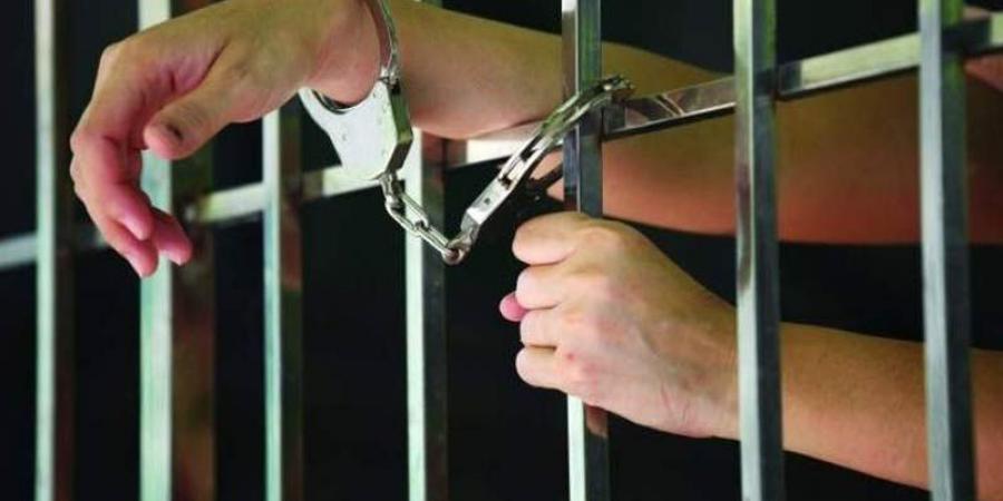 قضية منتحل صفة رئيس ديوان برئاسة الحكومة: بطاقات إيداع بالسجن في حق هؤلاء