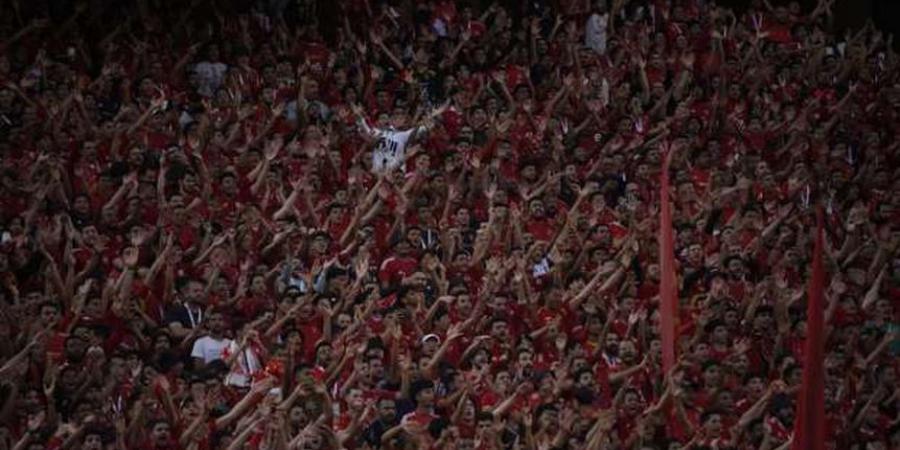الأهلي يوفر حافلات مجانية لنقل جماهيره لـ«برج العرب» لدعم الفريق أمام المصري
