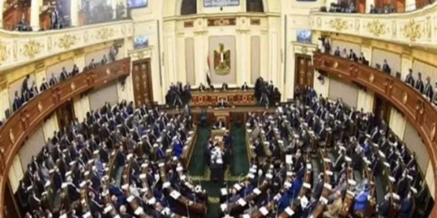 وزير الإسكان: كل مقترحات النواب مطروحة، ويمكن إعادة النظر في بعض مواد مشروع الحكومة