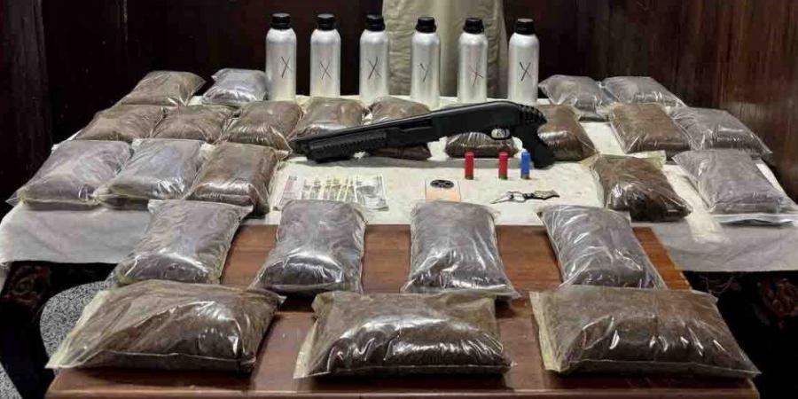 ضبط عنصرين إجراميين بالقاهرة لحيازتهما مواد مخدرة تقدر بأكثر من 16 مليون جنيه