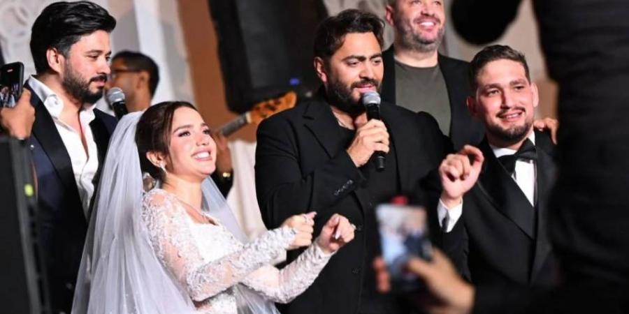 إطلالة أسطورية لرنا رئيس في حفل زفافها.. فستان الزفاف يخطف الأنظار ويشعل السوشيال ميديا