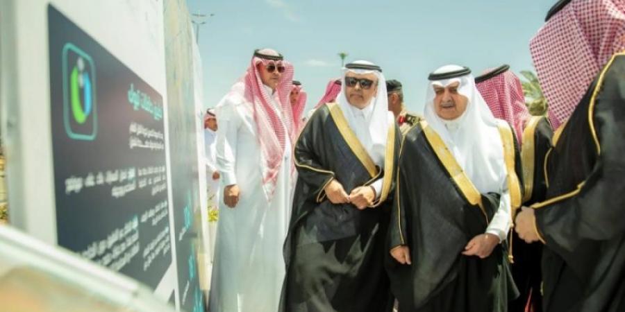 أمير تبوك يدشّن مرحلة التشغيل الفعلي لمشروع النقل العام بالحافلات بالمنطقة