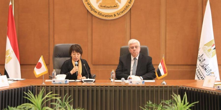 وزير التعليم العالي يبحث سبل التعاون مع وزيرة التعليم والثقافة اليابانية