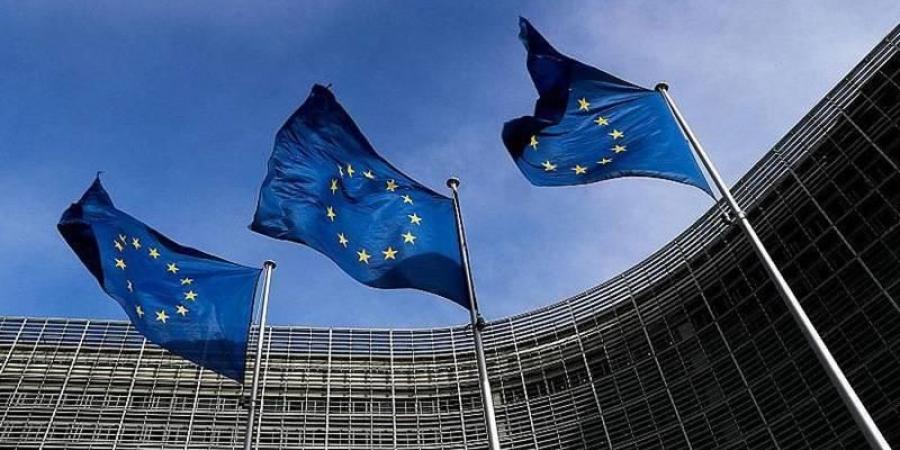 رداً على ترامب.. أوروبا تستعد لفرض رسوم على واردات أمريكية بـ 100 مليار يورو